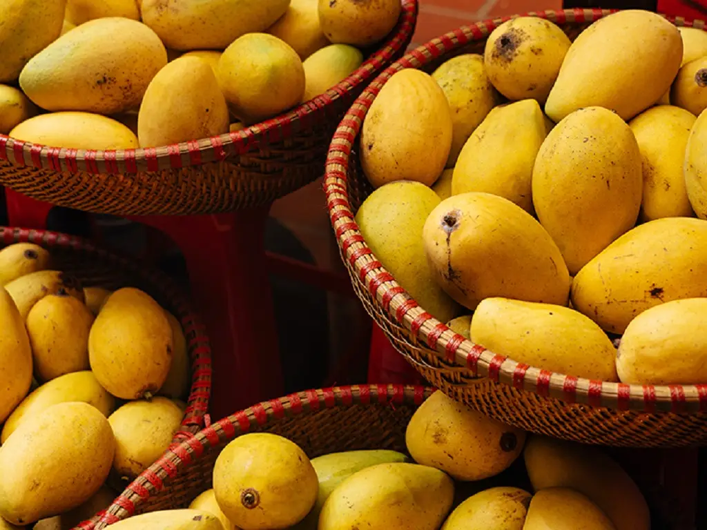 How to Choose the Sweetest Mango Every Time!