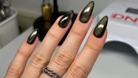 This popular nail polish might affect your medical reports… here’s how!