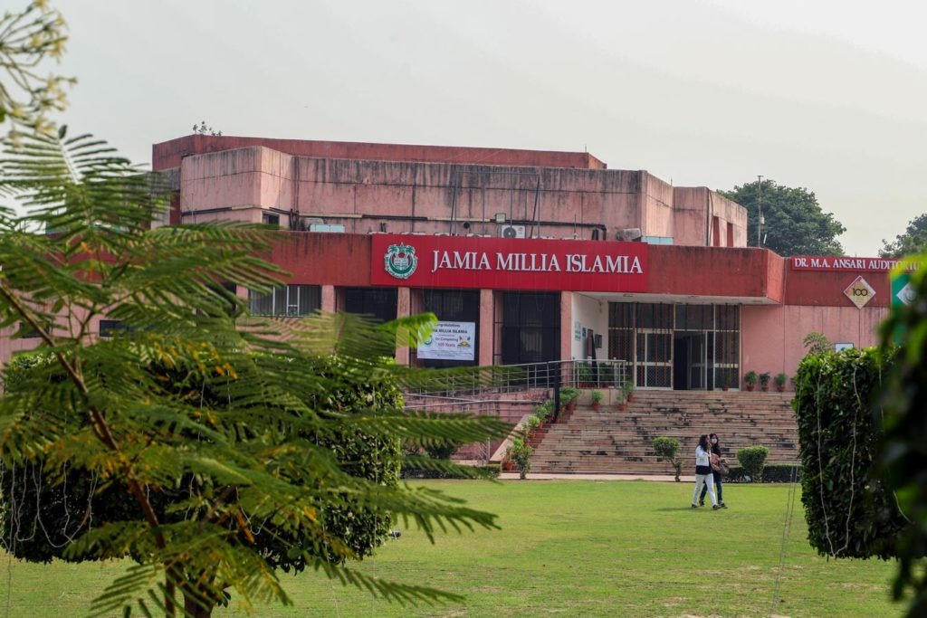 Violence at Jamia: Kashmiri Student Assaulted by Mess Worker!