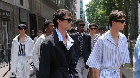 “Lazy Luxury” is here, effortless style, million-dollar look!
