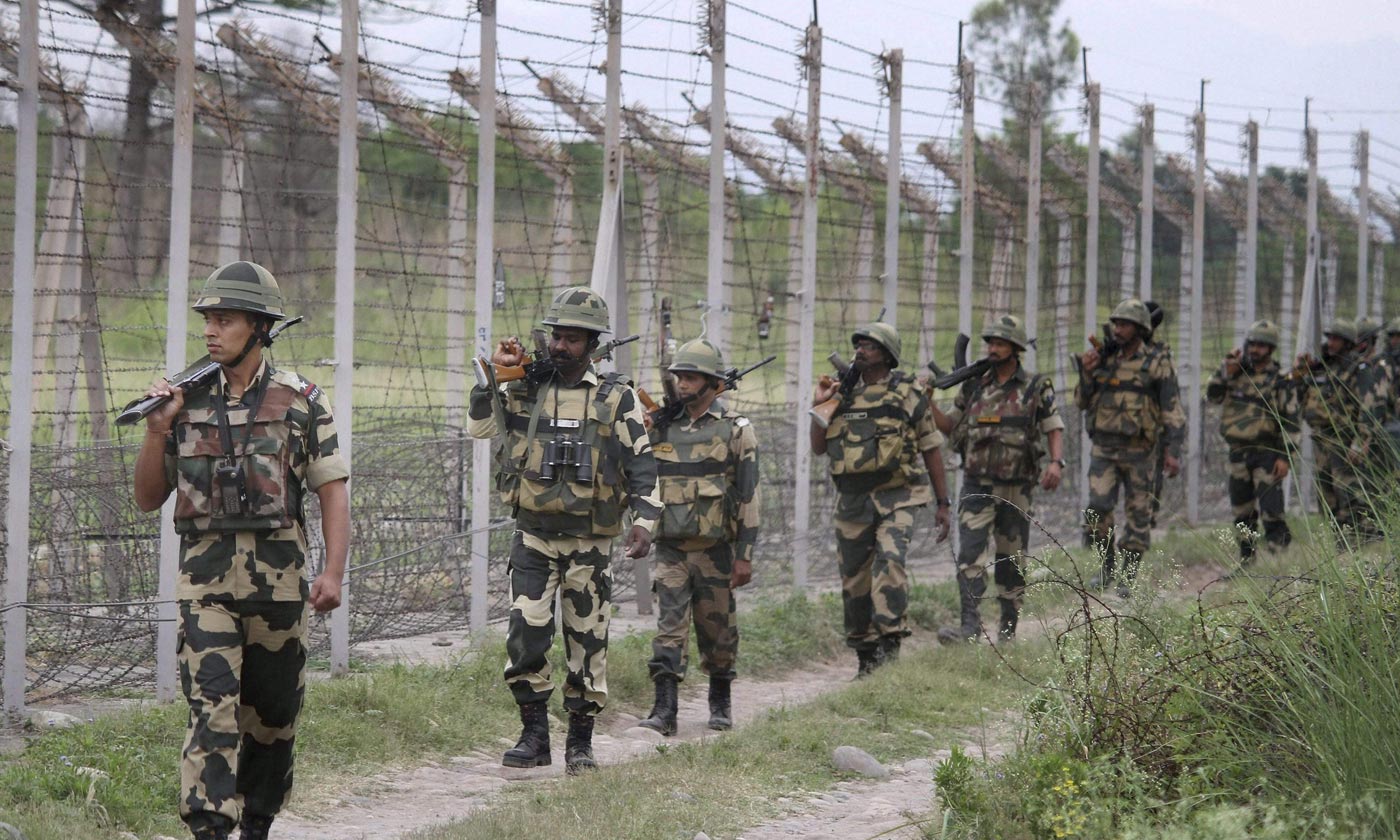 Pakistan Violates Ceasefire Again at LoC, India Responds Fiercely