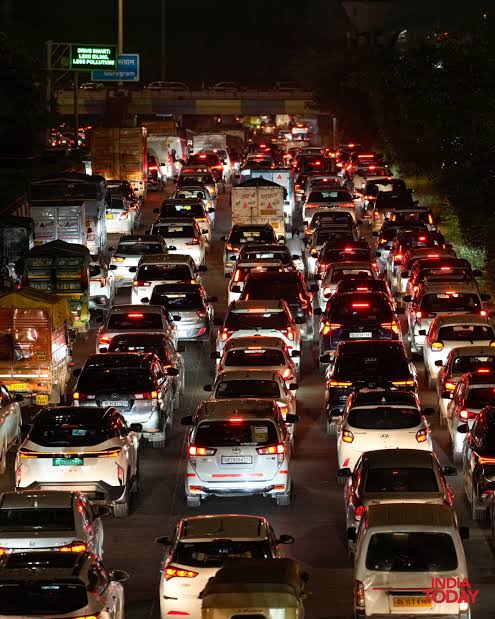Delhi choked: “never seen traffic like this”!