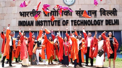 Corporates Hunt IIT PhDs for R&D Leadership!