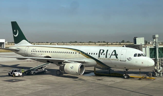 Why did an Egyptian military plane land in Pakistan amid India tensions?