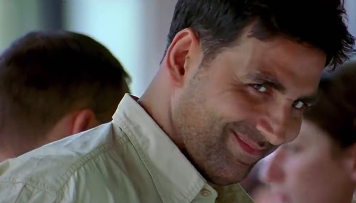 Akshay Kumar gives a witty response to question about his fee for Housefull 5