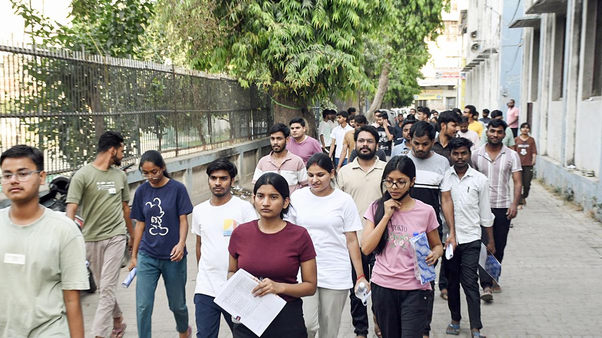 Rajasthan's Mahesh Kumar CRUSHES NEET‑UG 2025, MP's Utkarsh Awadhiya nabs second!