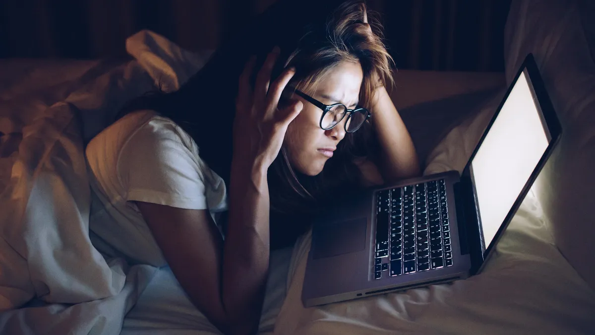 What happens to your brain when you scroll past midnight?