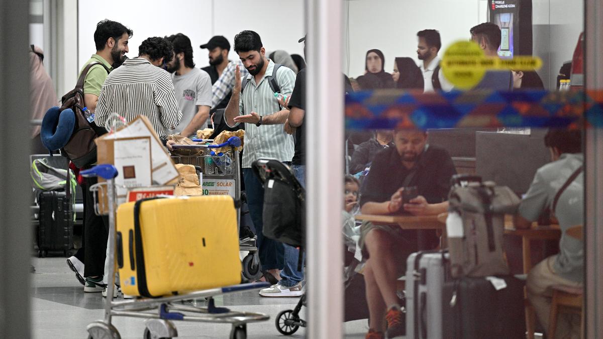 MEA confirms safe return of 517 Indians from Iran!