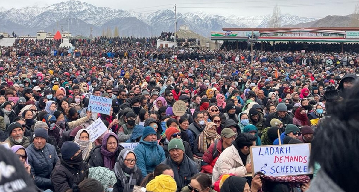 Ladakh's Genz Protest, Statehood Demand Turns Violent!