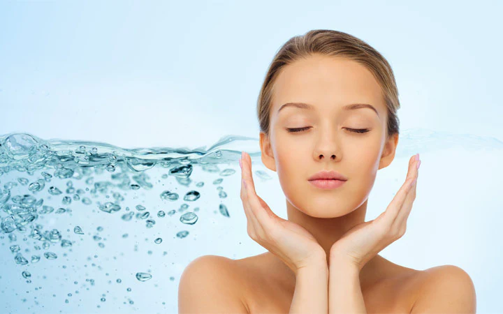 5 Must-Have Skincare Products for a Hydrated, Radiant Summer Glow