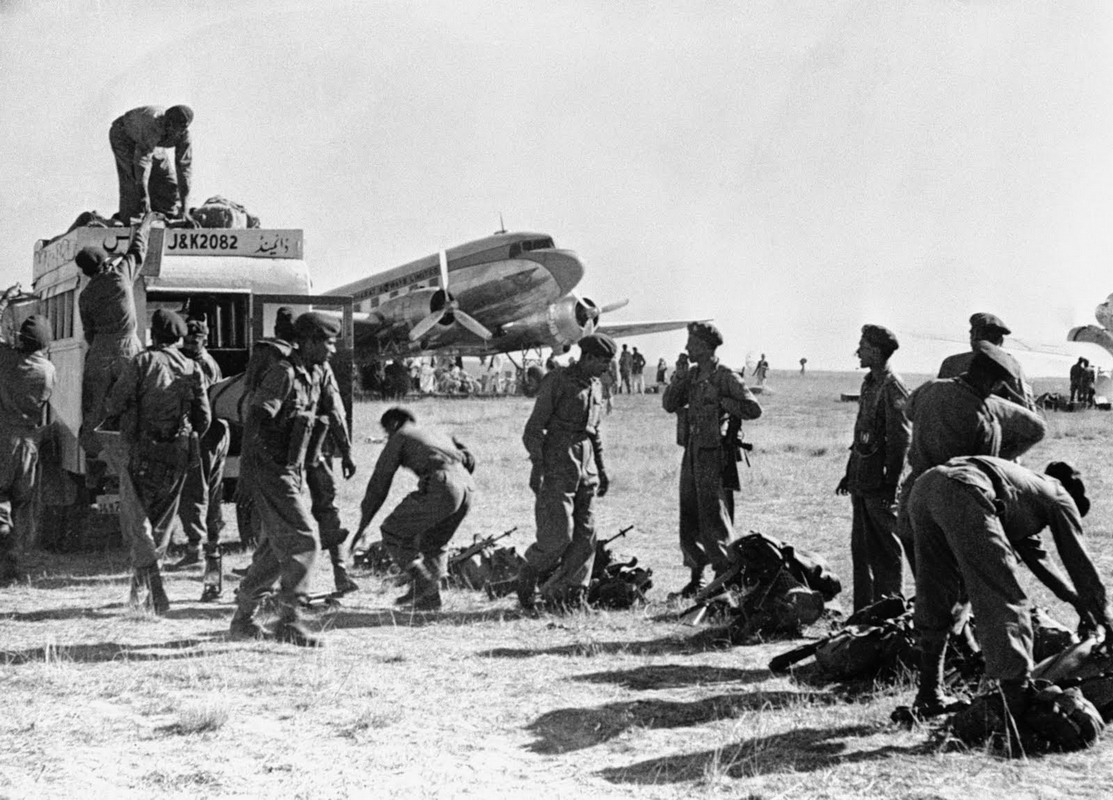 Today in Indian History: 27 October 1947! Today in Indian History: 27 October 1947!