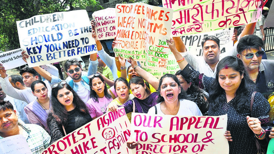 New Delhi Bill Seeks Transparent School Fees
