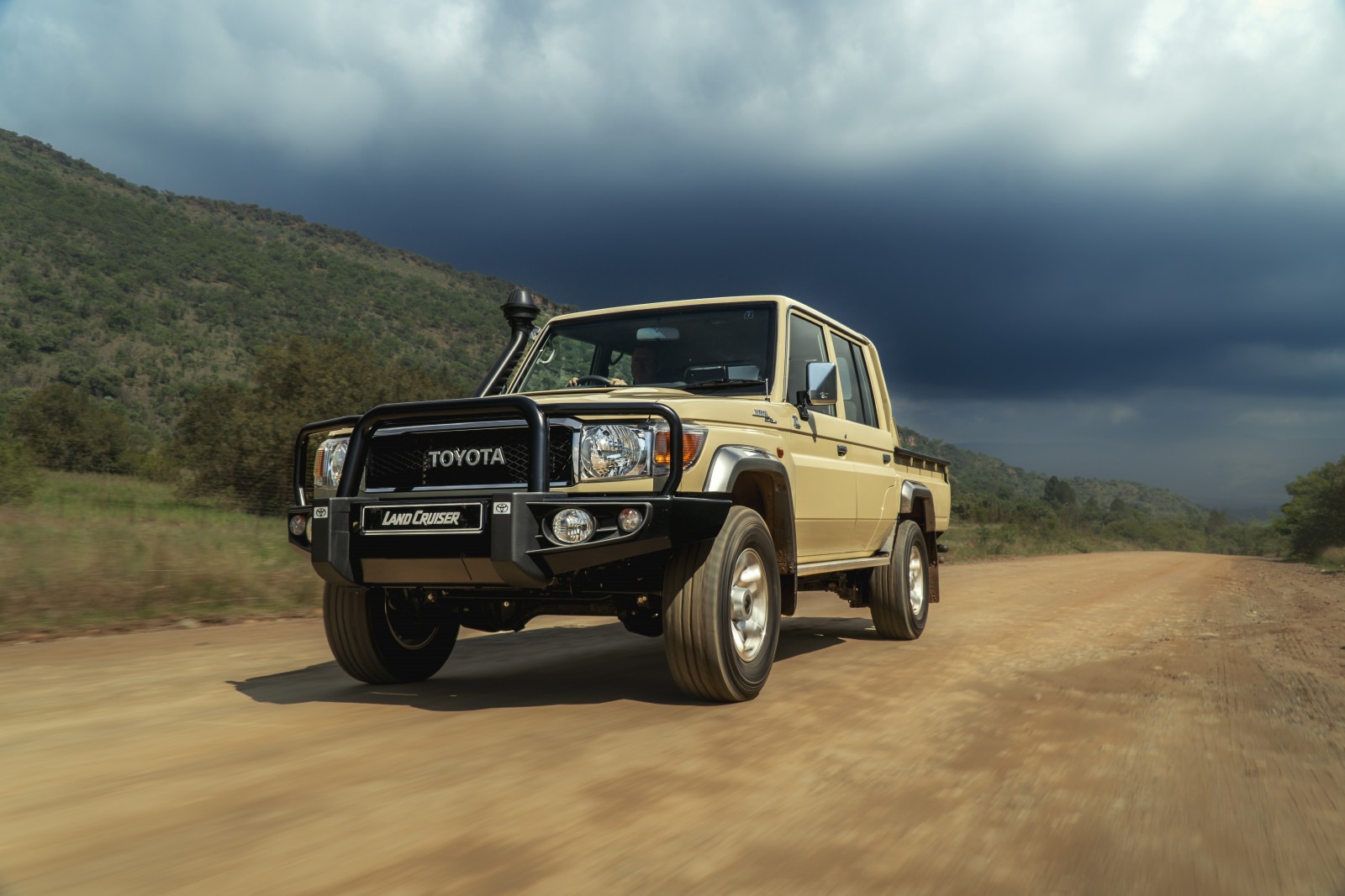 Why luxury cars are cheaper in Dubai than in India and the US?