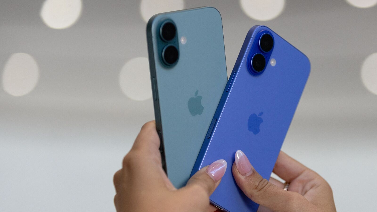 iPhone 16 for under ₹40,000? Black Friday deal is here!