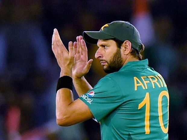 Shahid Afridi calls Pakistan's army 'unbreakable', accuses India of civilian attacks