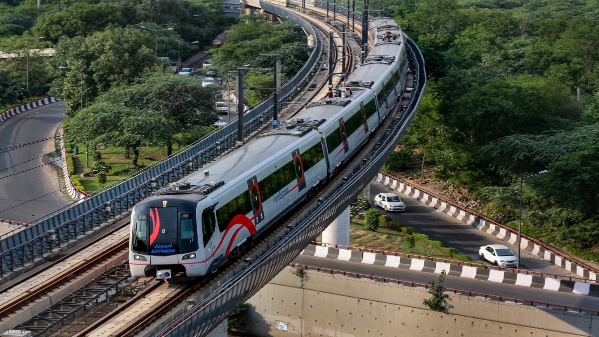 Big Diwali update: Delhi Metro extends hours to beat traffic chaos!