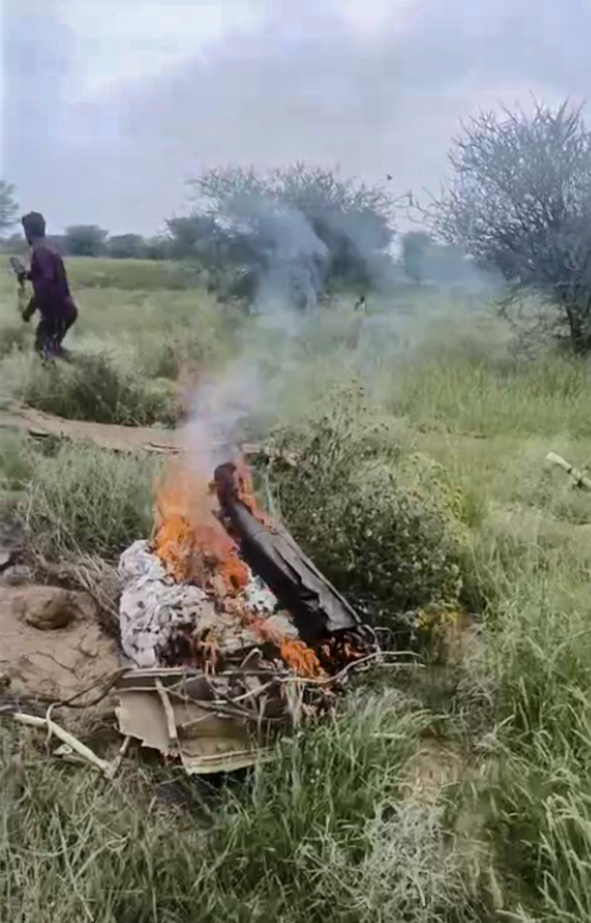 IAF Jaguar fighter jet crashes near Rajasthan's churu district!