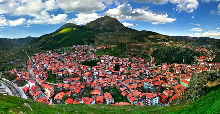 Turkey’s Skilip Identified as Earth’s Land Midpoint!