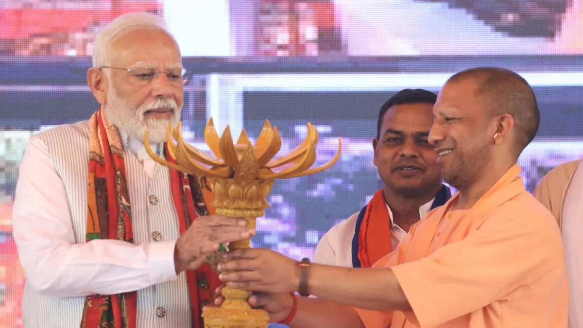 "I kept my Sindoor Promise": PM Modi in Varanasi!