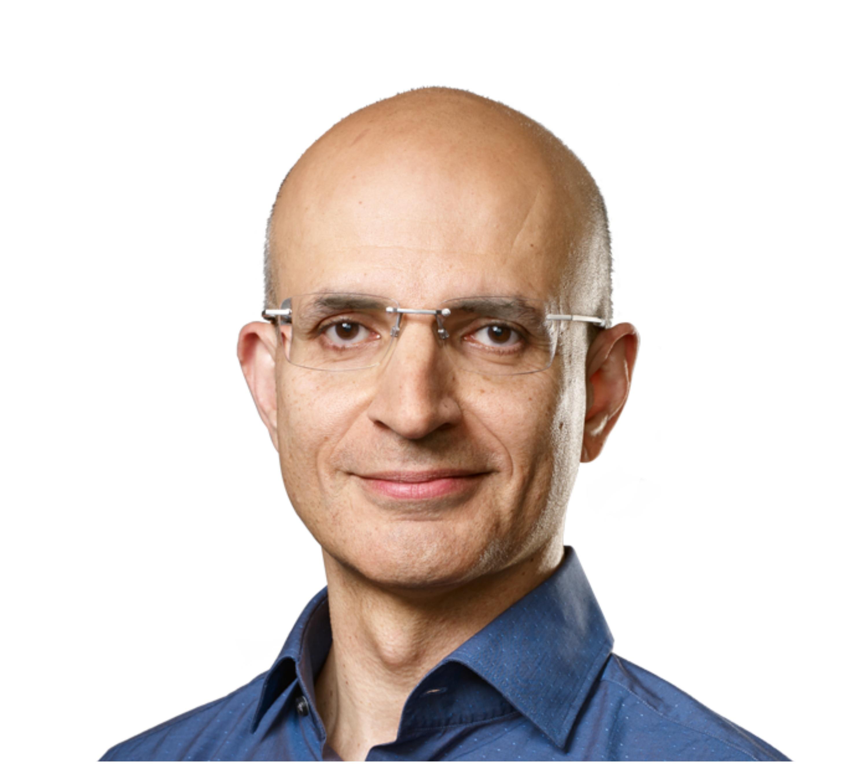 Apple's new COO has Indian roots - and Tim Cook hails his leadership!